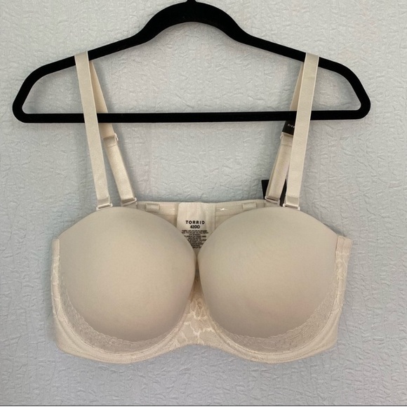 Torrid Cream Convertible Bra - Picture 5 of 9